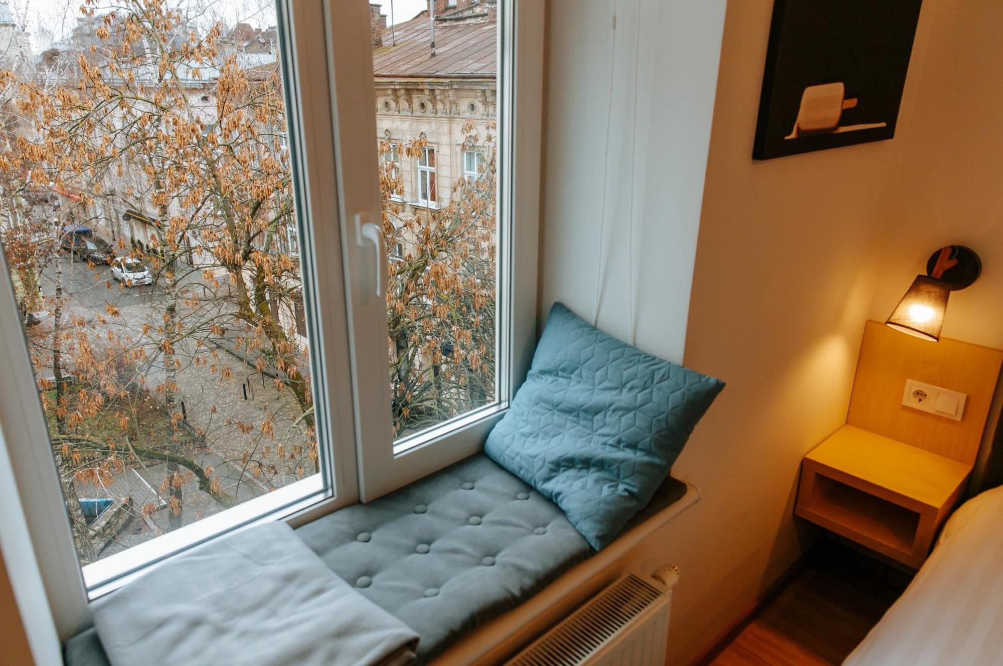 Apart Ivana Fedorovycha 30, Street Lviv Luaran gambar