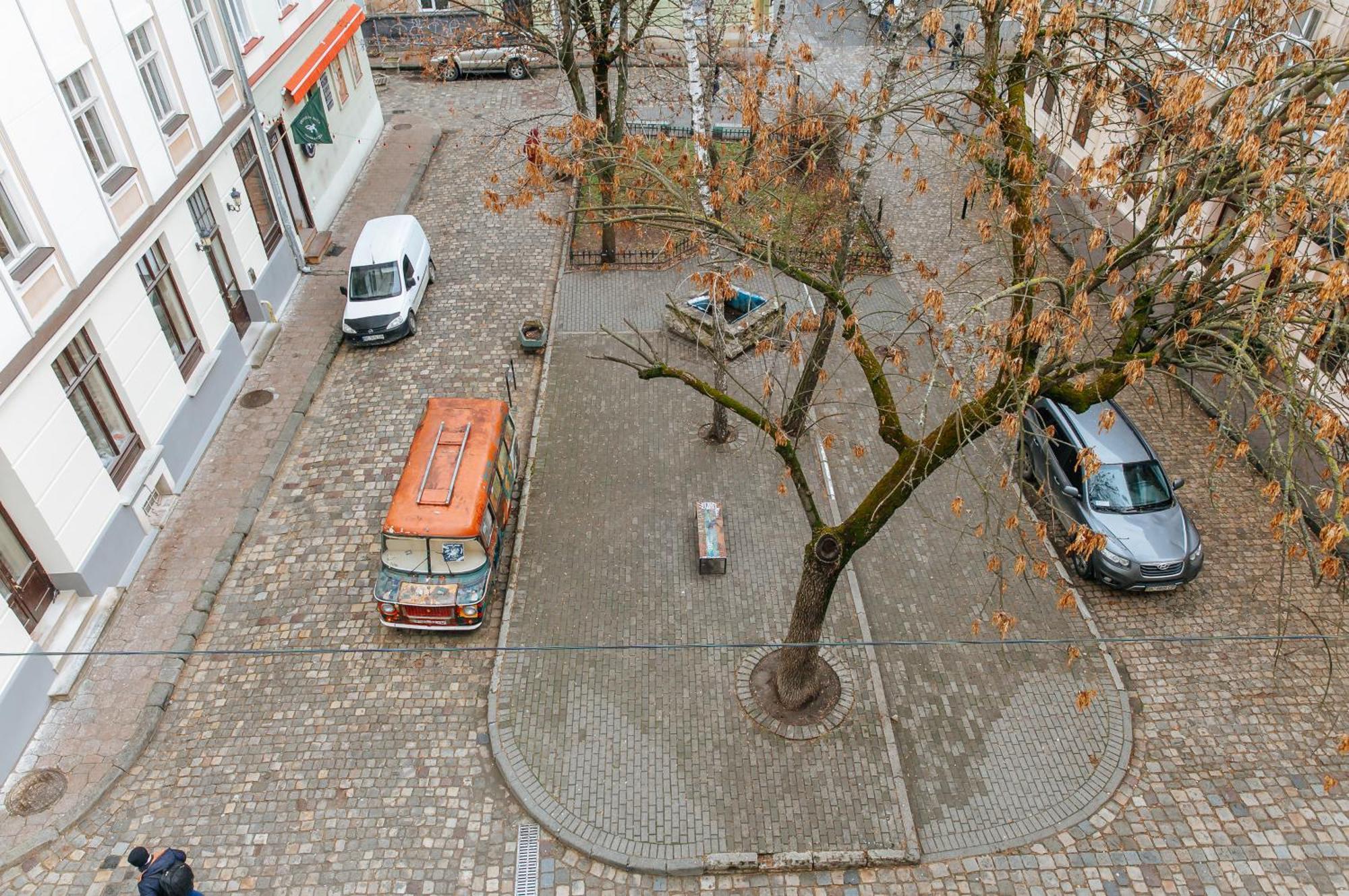 Apart Ivana Fedorovycha 30, Street Lviv Luaran gambar
