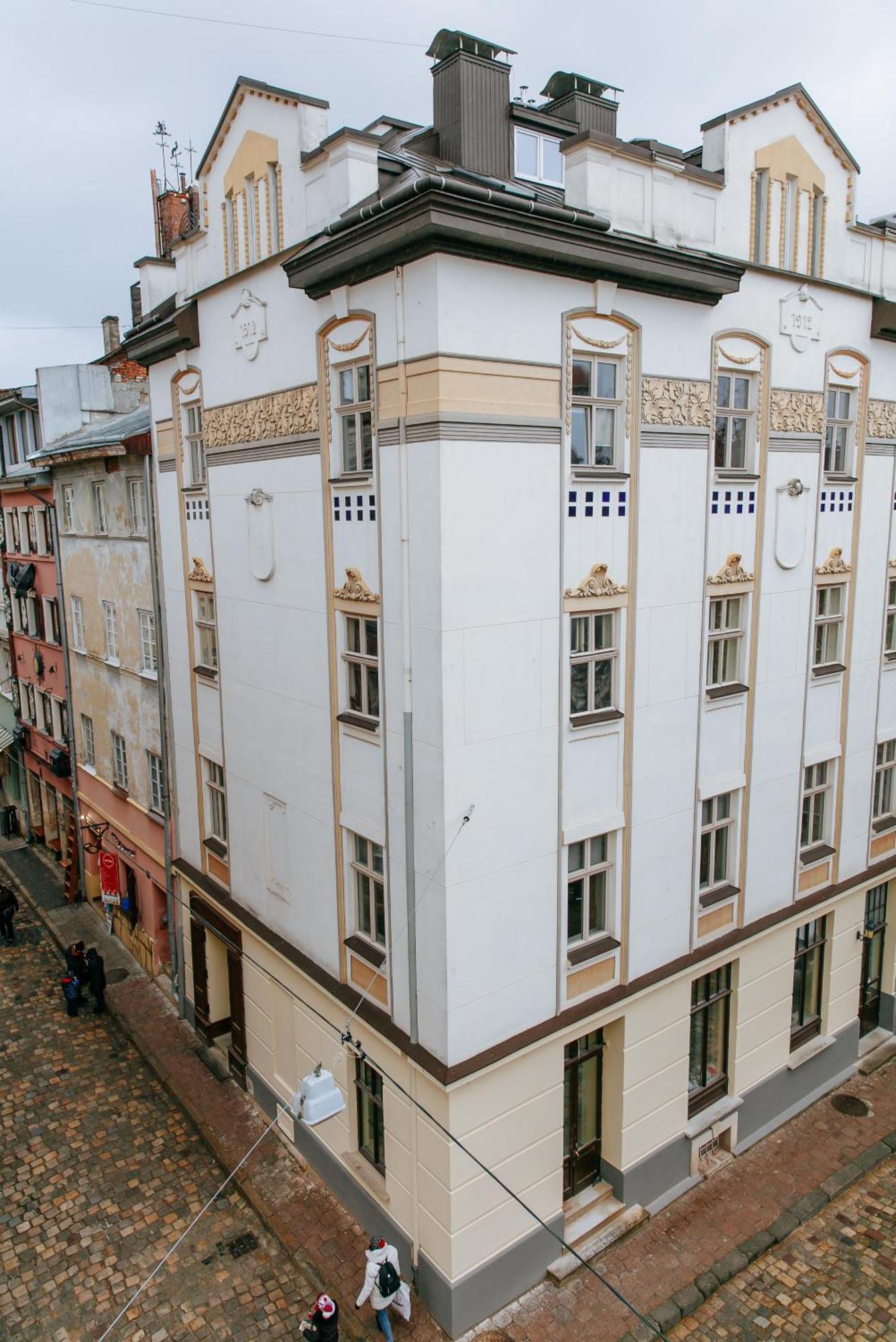 Apart Ivana Fedorovycha 30, Street Lviv Luaran gambar